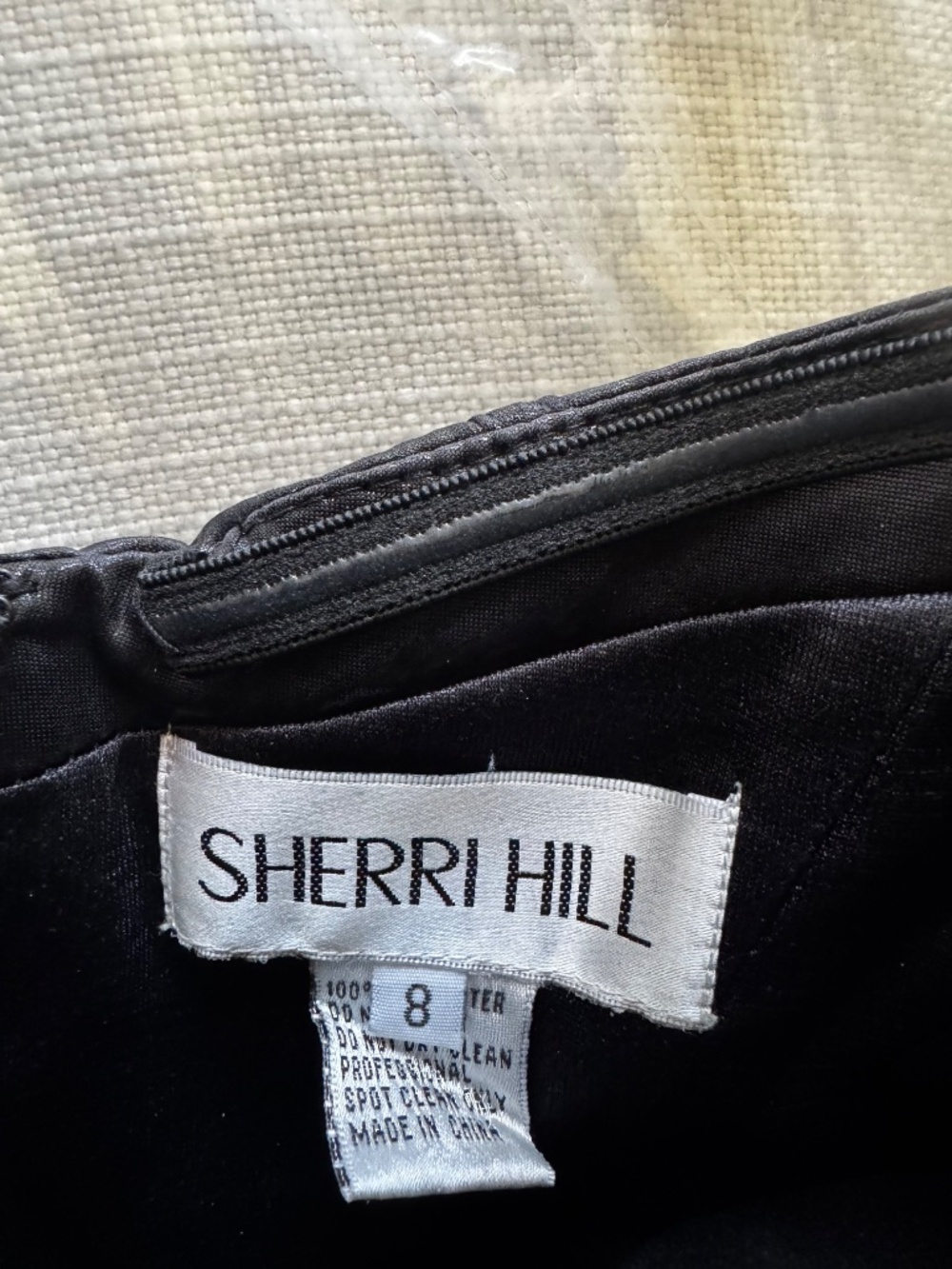 Sherri Hill Metallic Black Strapless Gown/long train Sz 8 - Picture 7 of 7
